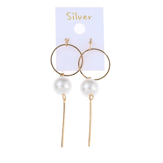 Circle and faux pearl earrings