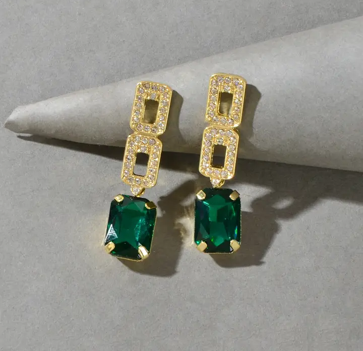 Emerald gemstone pendant earrings